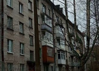 Двухкомнатная квартира на продажу, 43 м2, Сестрорецк, улица Володарского, 50