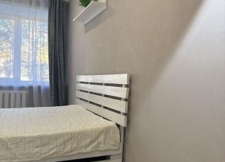 Сдаю 3-ком. квартиру, 90 м2, Забайкальский край, улица Анохина, 105