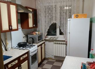 Сдам в аренду 3-ком. квартиру, 57 м2, Нижний Новгород, улица Карла Маркса, 7